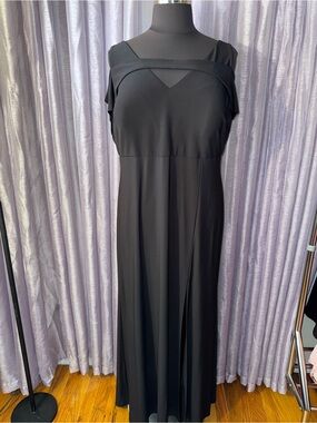 Nightway Black Off-Shoulder Formal Dress | Size 20W | Elegant Slit